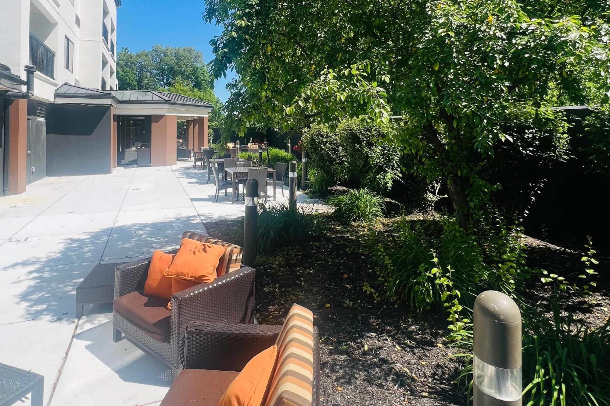 Country Inn & Suites By Radisson, Columbus-Edinburgh Exterior foto